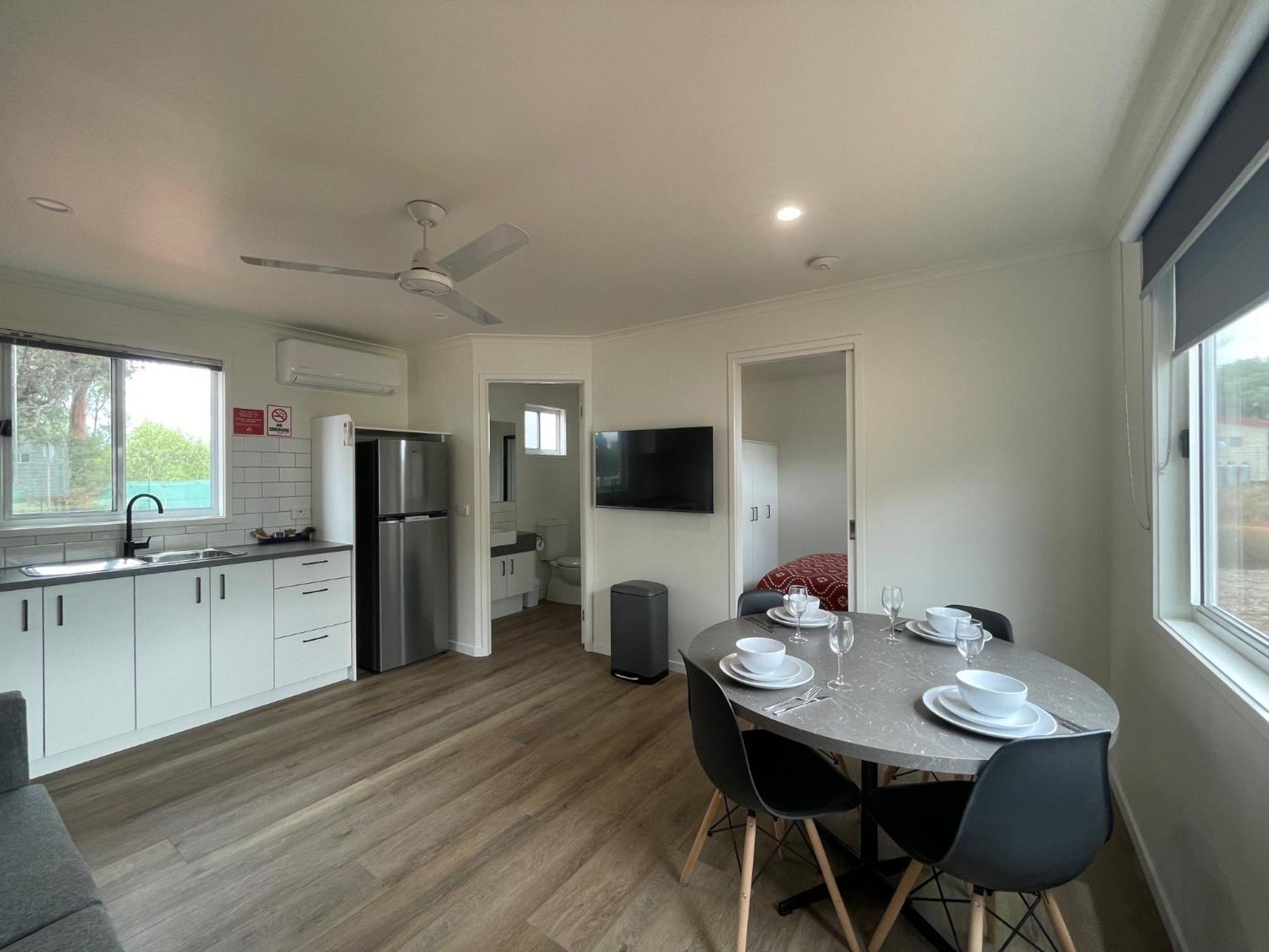 Cobar Caravan Park Exterior photo